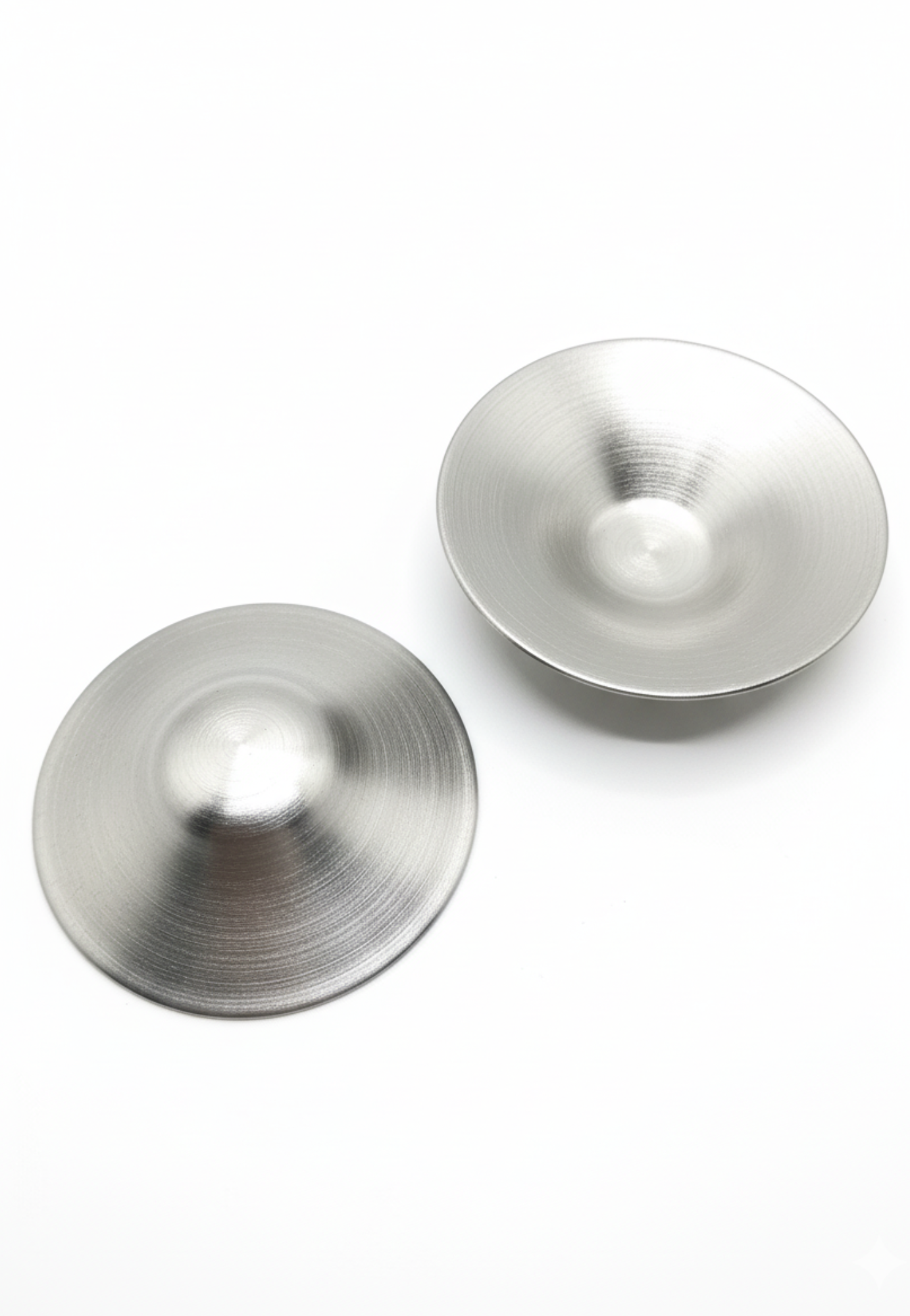 Coques d'allaitement en argent