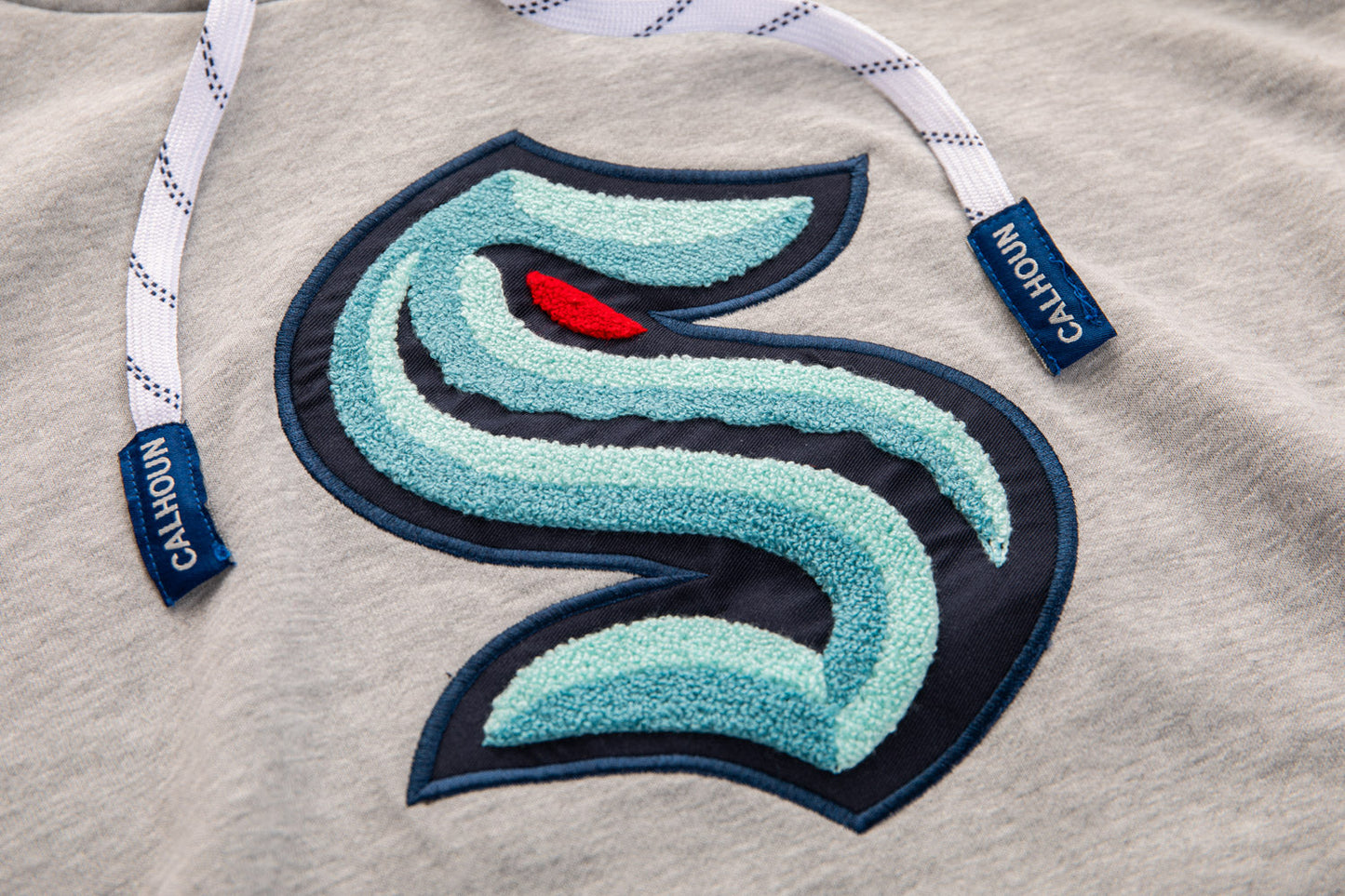 Seattle Kraken Sweat à capuche à logo tissé en chenille de qualité supérieure « style Muskoka »