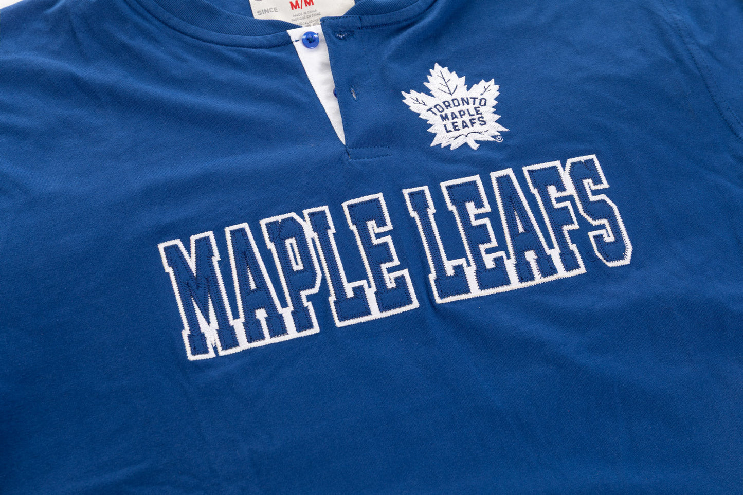 Haut à manches longues Henley des Maple Leafs de Toronto