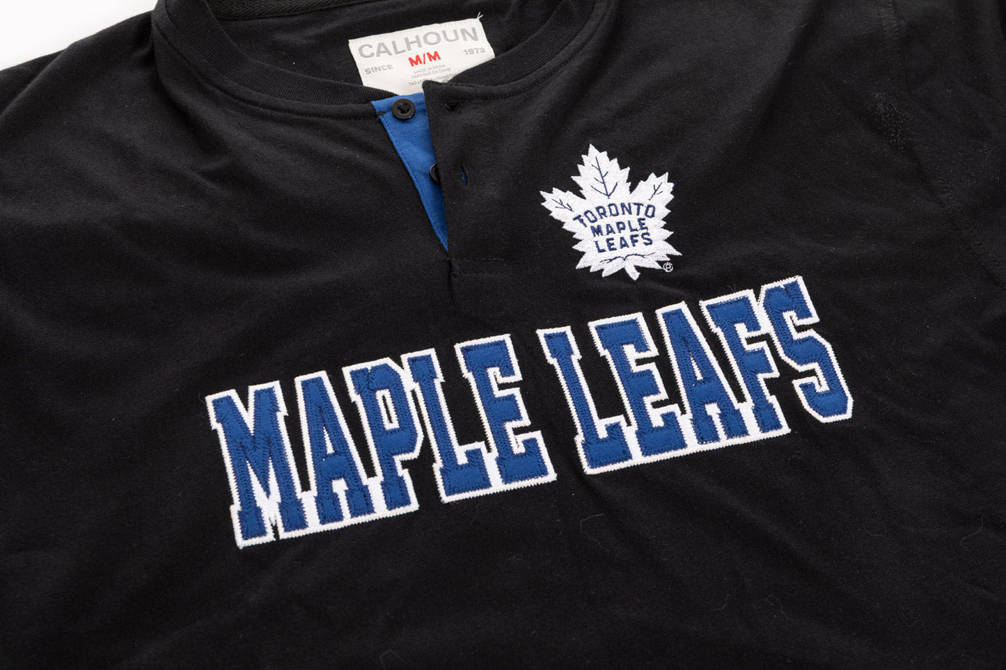Toronto Maple Leafs Henley à manches longues Édition Blackout